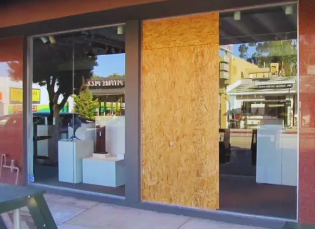 Mise en sécurité fermeture provisoire Le Rouret